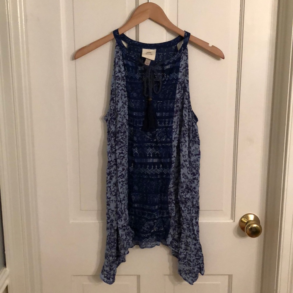 EUC Knox Rose Top